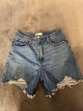 Curve love high rise loose shorts